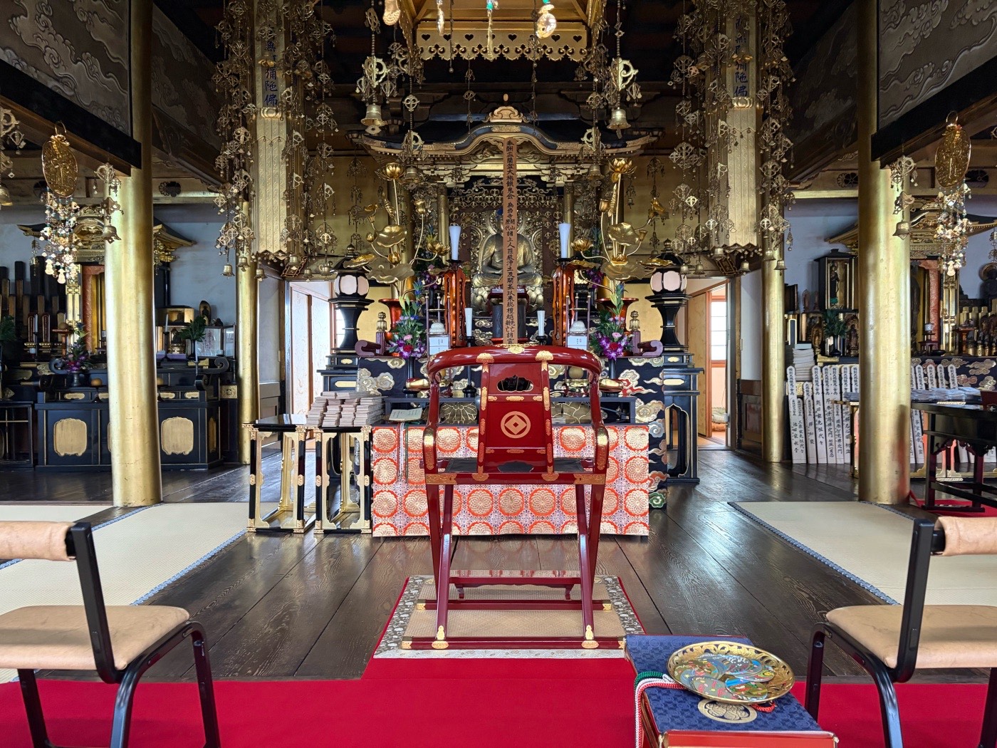 銀山寺 本堂